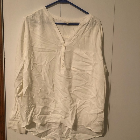 Lightweight Off White Blouse - Picture 1 of 3